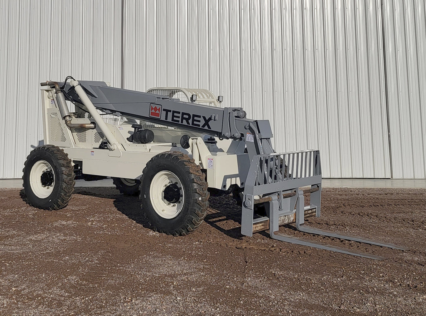 Montacargas Telescopico Terex TH636C 6,000lbs