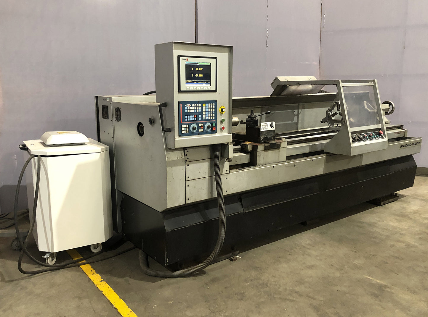 Torno CNC Standard-Modern 18" Volteo
