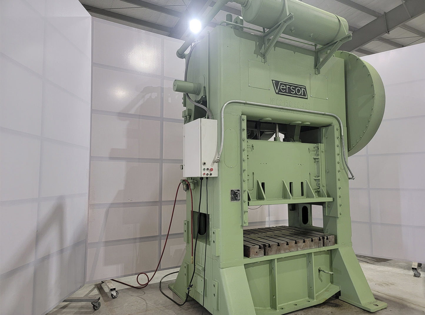 Prensa Verson C2-150-60-42T 150Ton