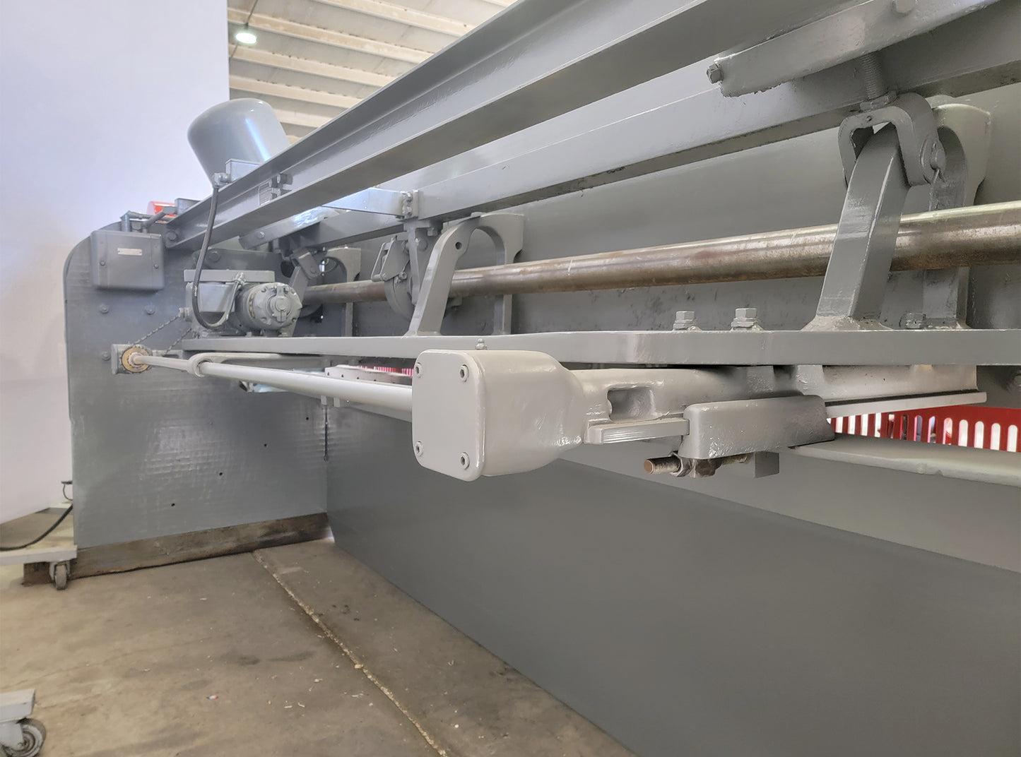 Guillotina Cincinnati 1812 12' x 1/4"