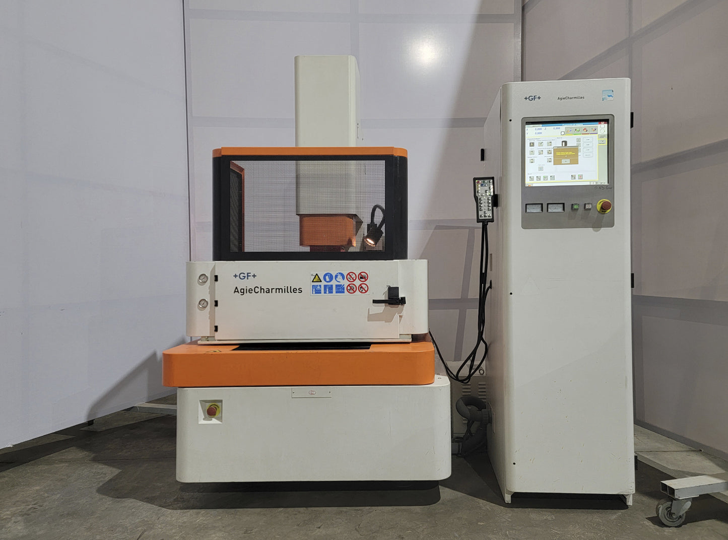 Electroerosionador Charmilles AGIE SP-1EDM