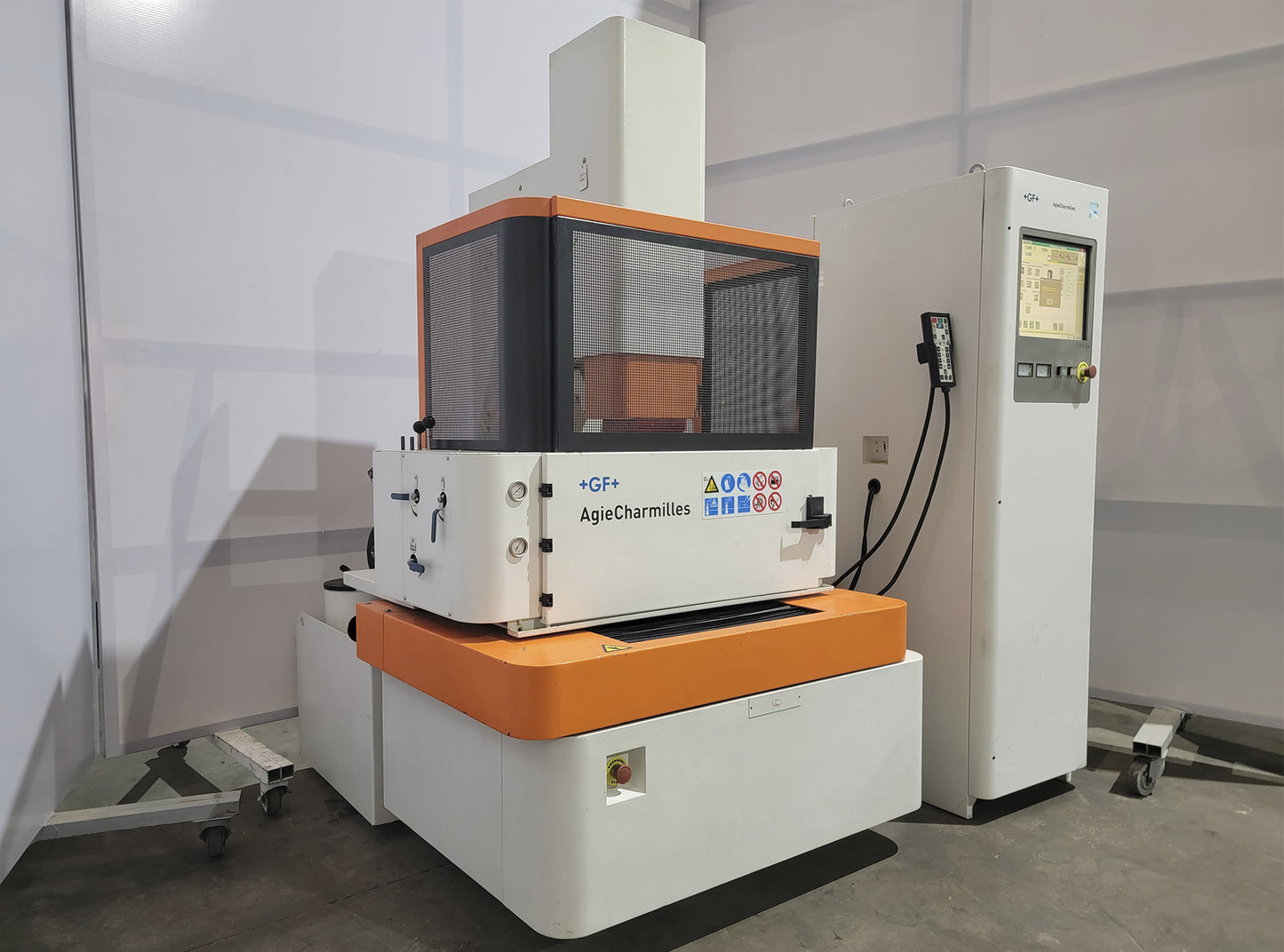 Electroerosionador Charmilles AGIE SP-1EDM