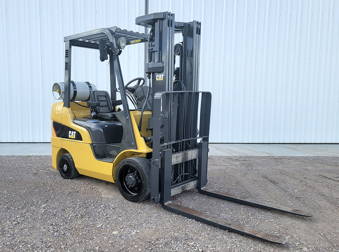 Montacargas Caterpillar C6000 6,000lbs
