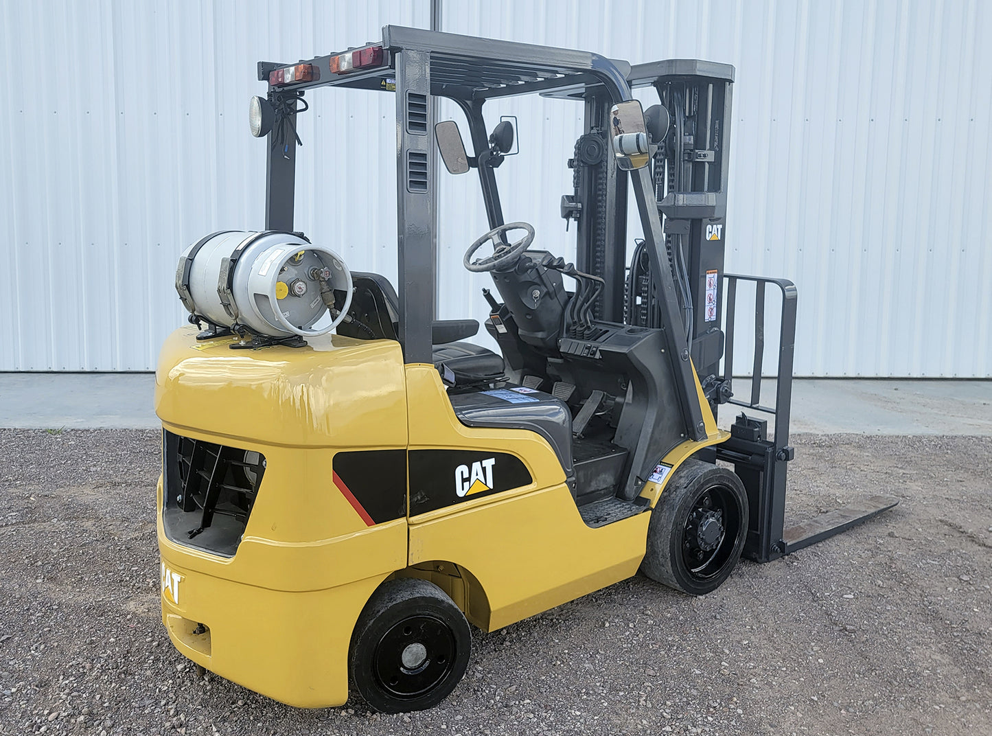 Montacargas Caterpillar C6000 6,000lbs