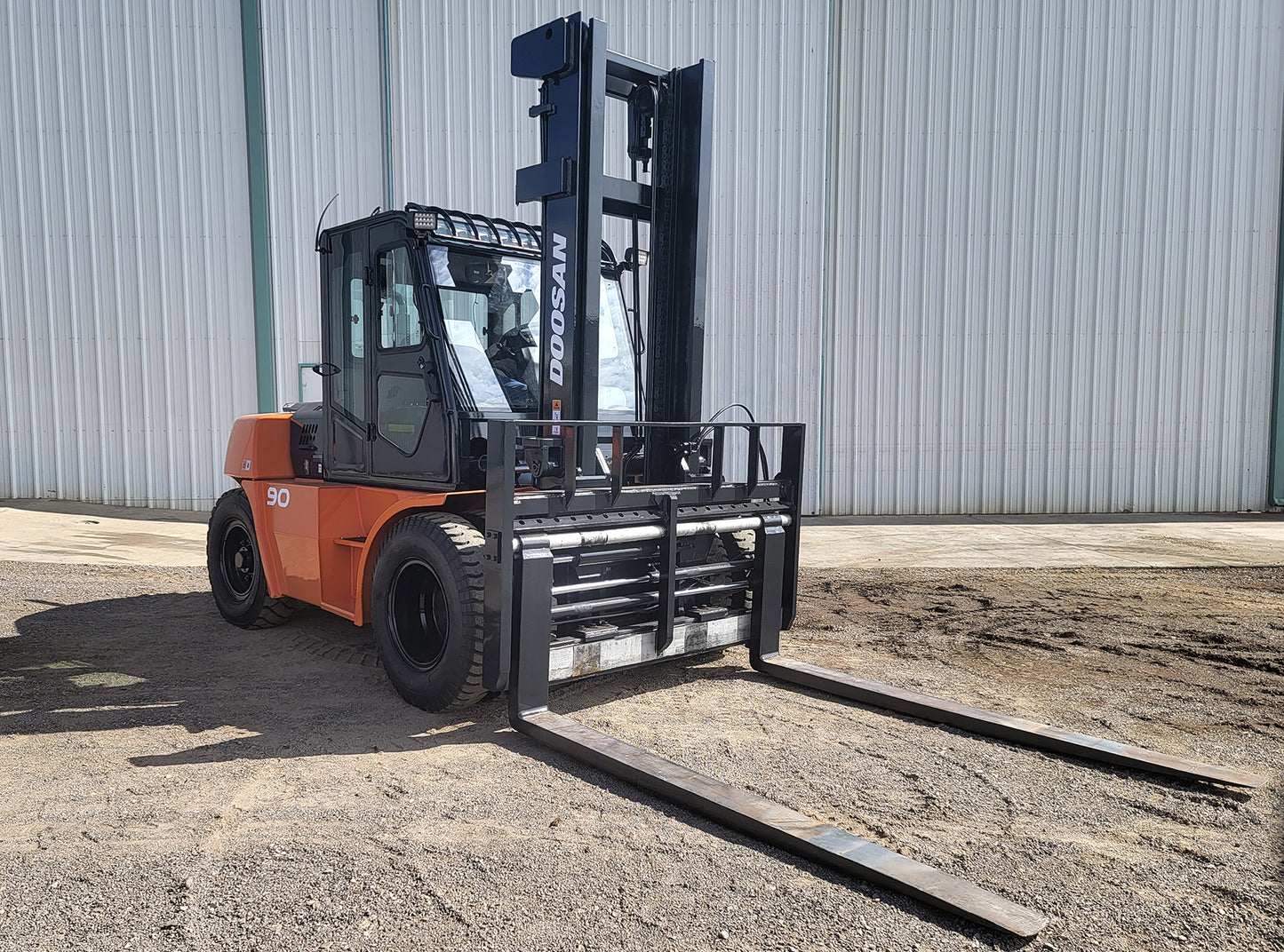 Montacargas Doosan D90S-5 20,000lbs