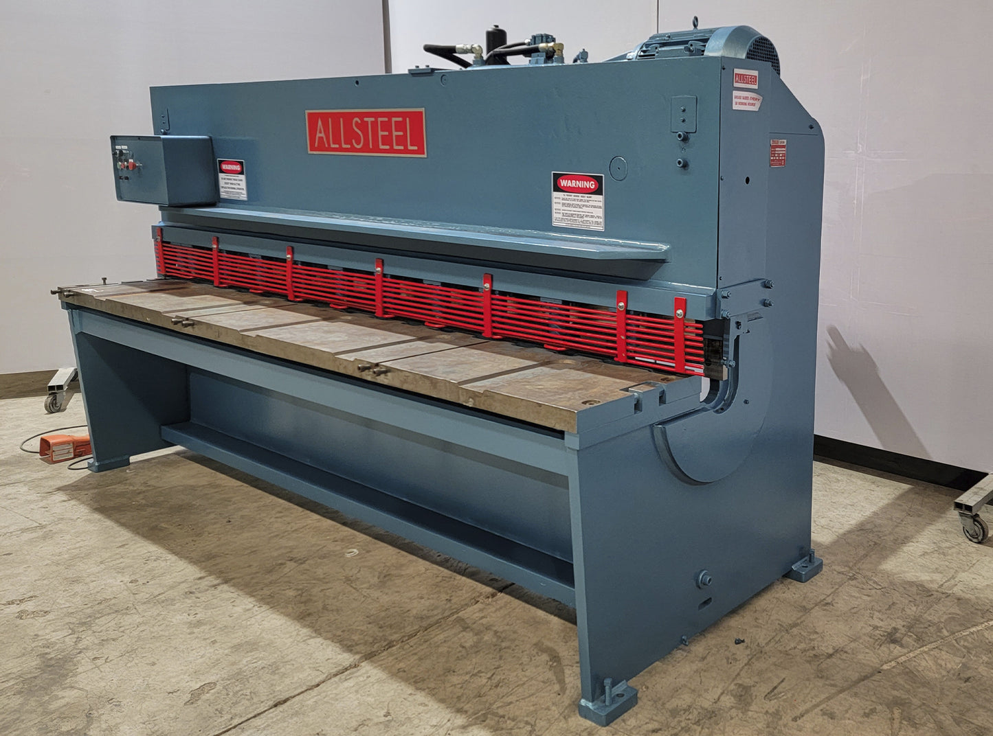 Guillotina de Metal AllSteel 1/4" x 10'