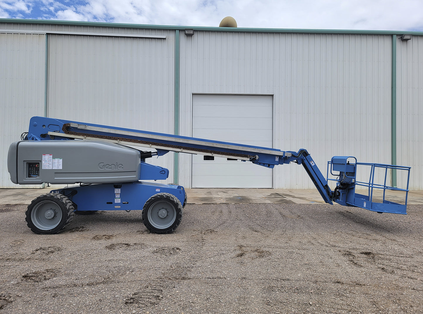 Canastilla Genie S-65 500lbs
