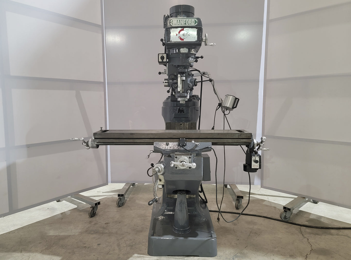 Fresadora Manford SP-150VS Meehanite