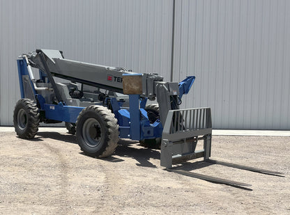 Montacargas Telescópico Terex TH1048C 10,000lbs