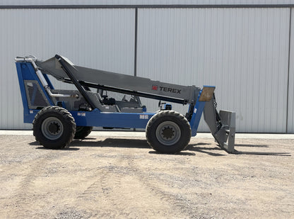 Montacargas Telescópico Terex TH1048C 10,000lbs