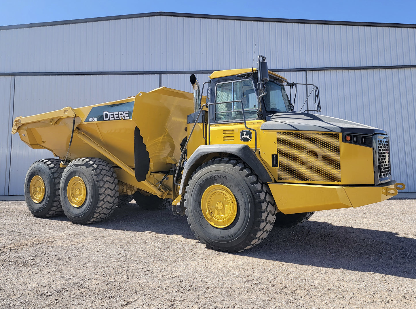 Dompe Articulado John Deere 410ET 2014