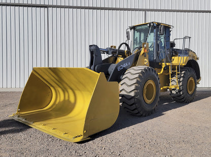 Cargador Frontal John Deere 824K