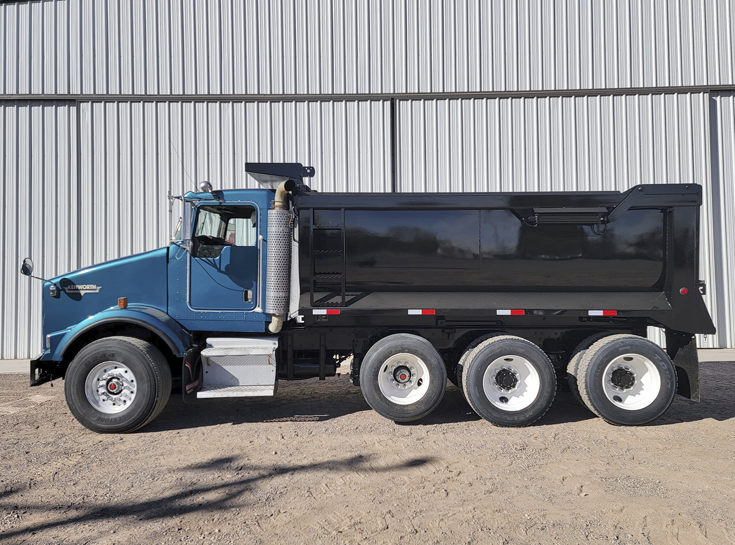 Camion de Volteo Kenworth T800