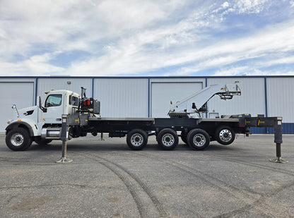 Camion Peterbilt 567