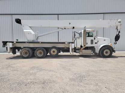 Camión Peterbilt 365 con Grúa Altec AC38-127S