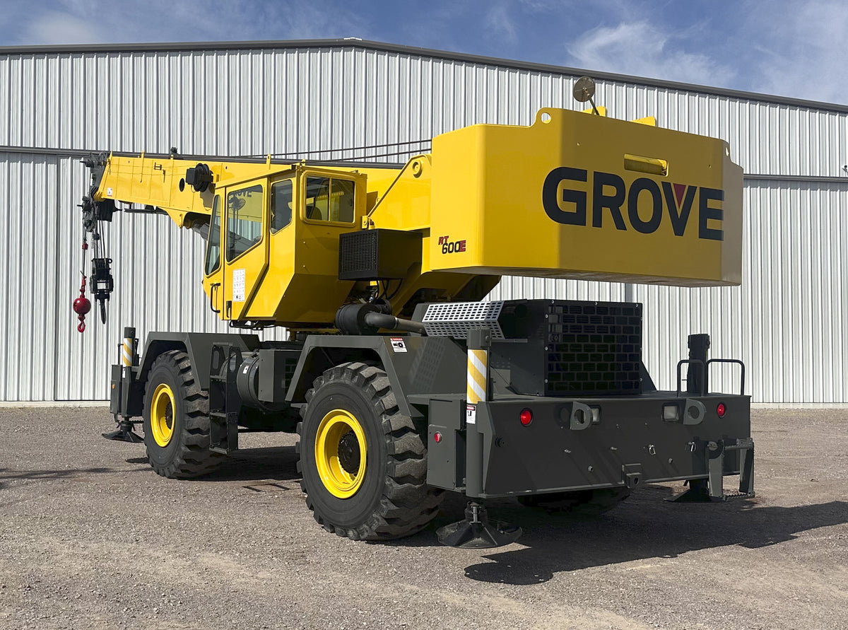 Grúa Grove RT600E 2006