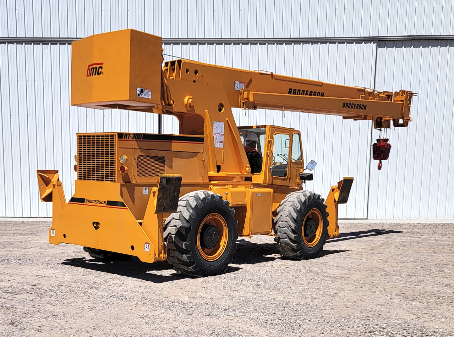Grúa Broderson RT-300-2C 15ton