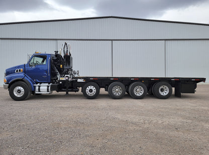 Camión Sterling LT9500 con Grúa Autogru PM 32026LC