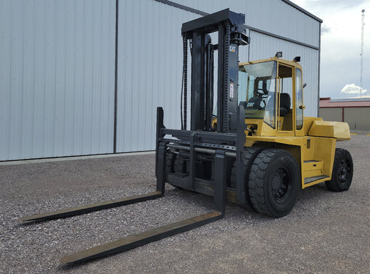 Montacargas Caterpillar DP115 25,000lbs