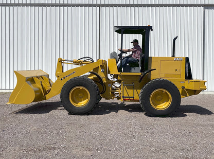 Cargador Frontal Kawasaki ZIV 2000