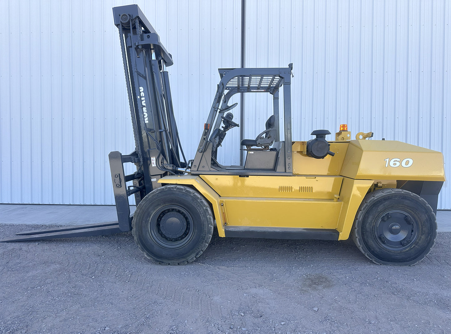 Montacargas Komatsu FD160E-8 15ton