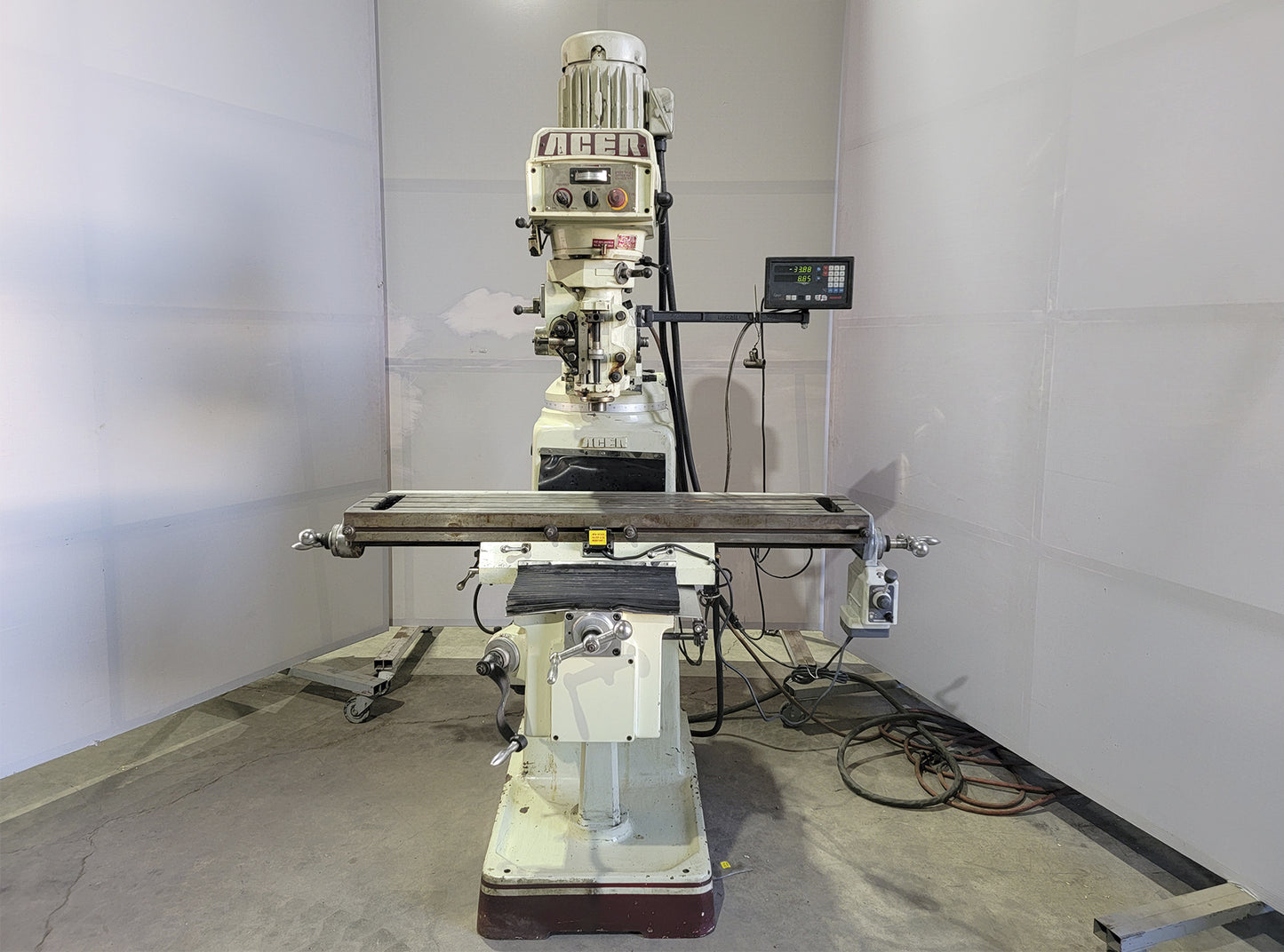 Fresadora Acer FVS-3VK 10" x 50"