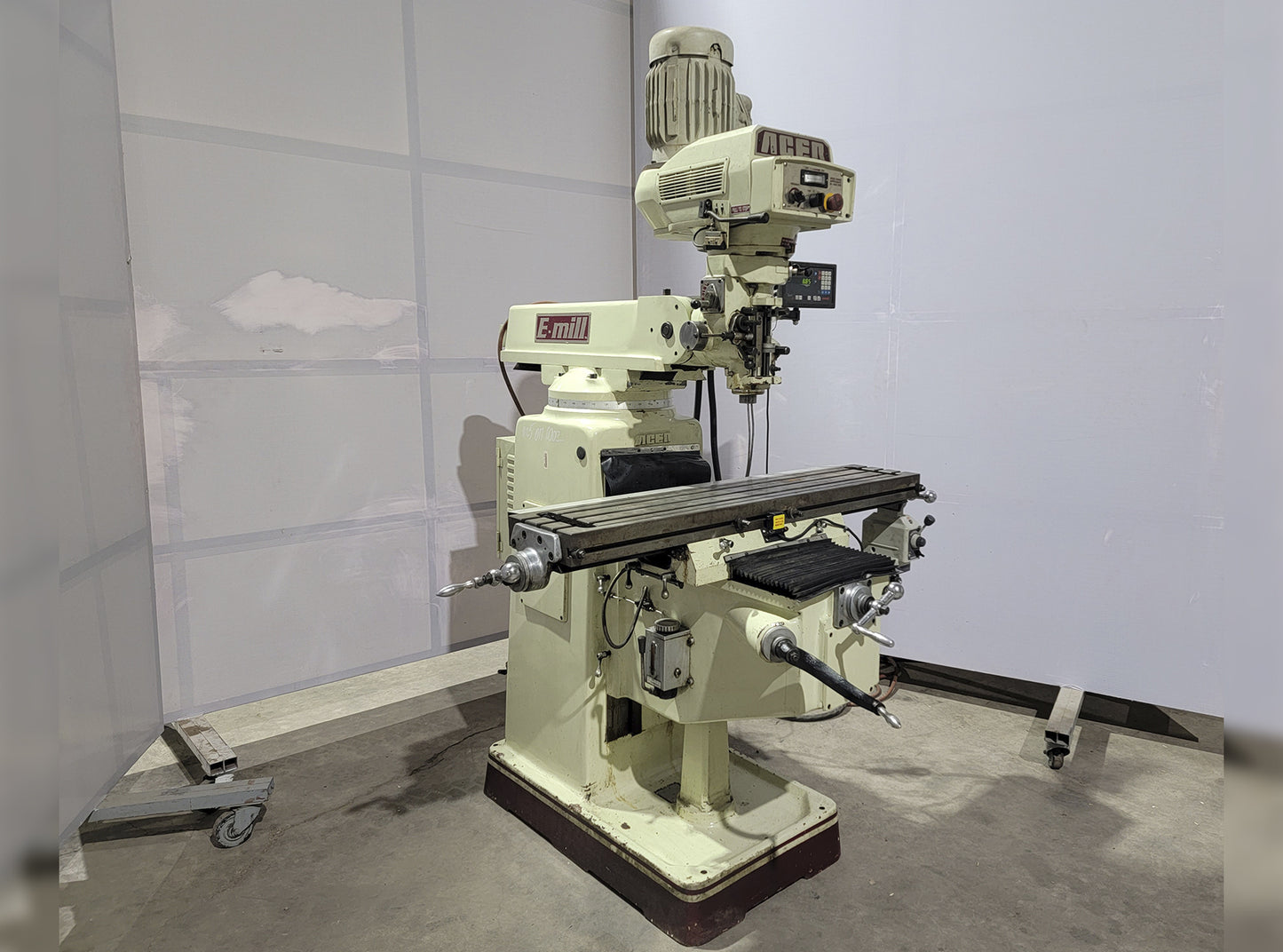 Fresadora Acer FVS-3VK 10" x 50"