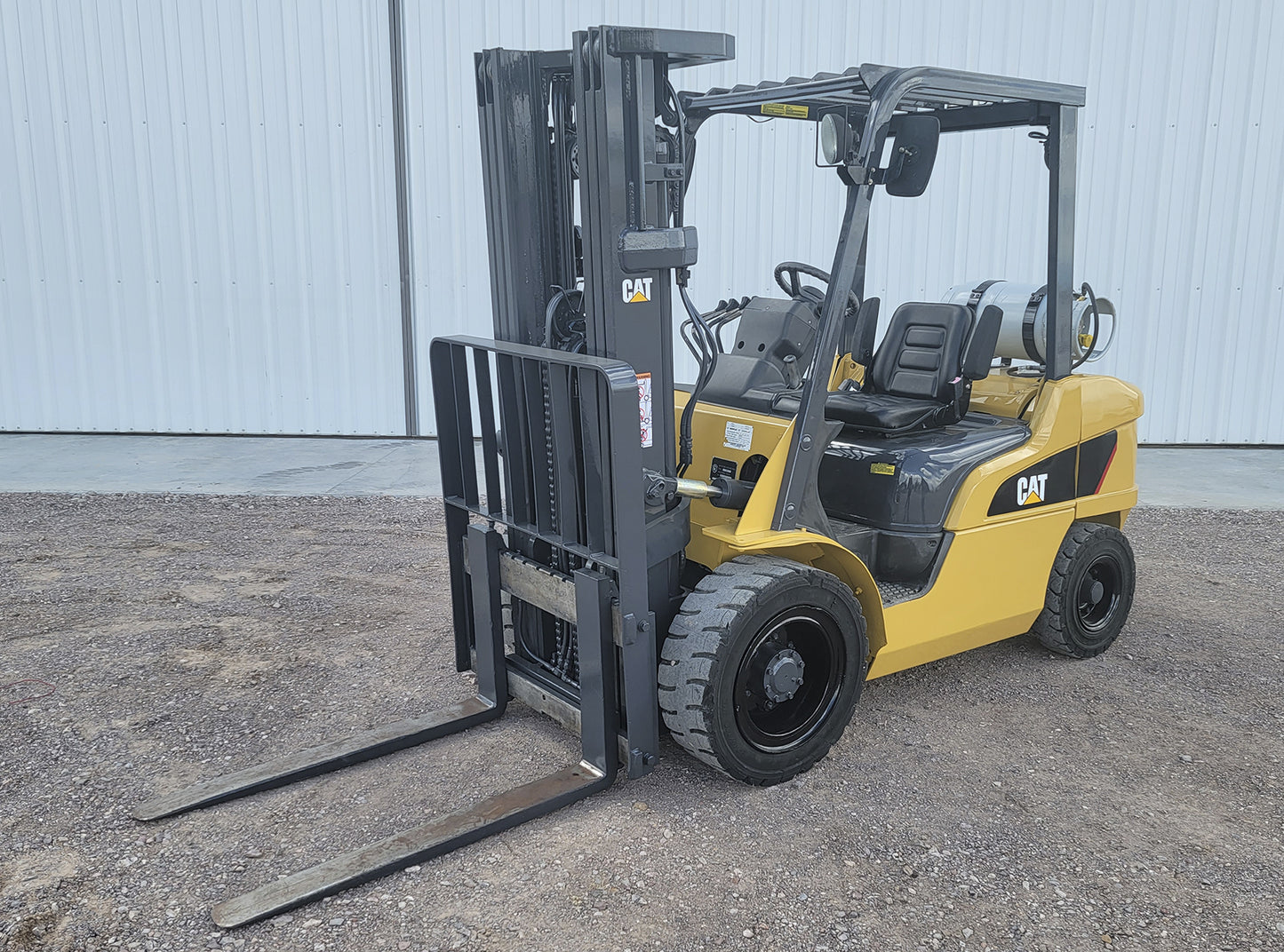 Montacargas Caterpillar P6000-LP 6,000lbs