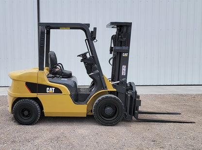 Montacargas Caterpillar DP30N 3ton