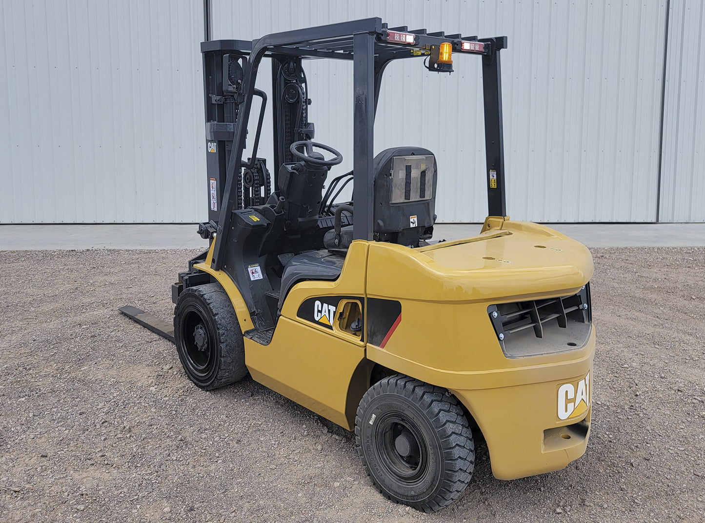 Montacargas Caterpillar DP30N 3ton