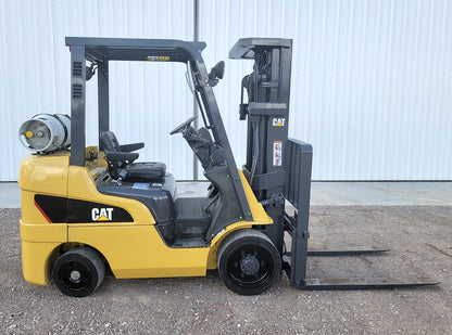 Montacargas Caterpillar C6000 6,000lbs