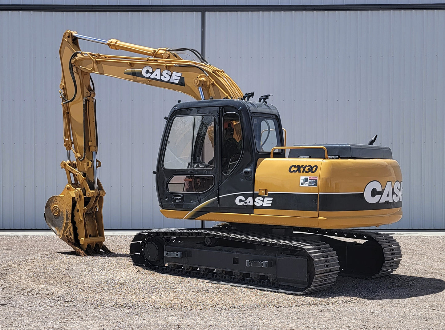 Excavadora Case CX130