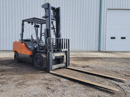 Montacargas Doosan D55C-7 11,000lbs