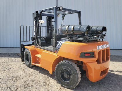 Montacargas Doosan G70S-5 15,500lbs