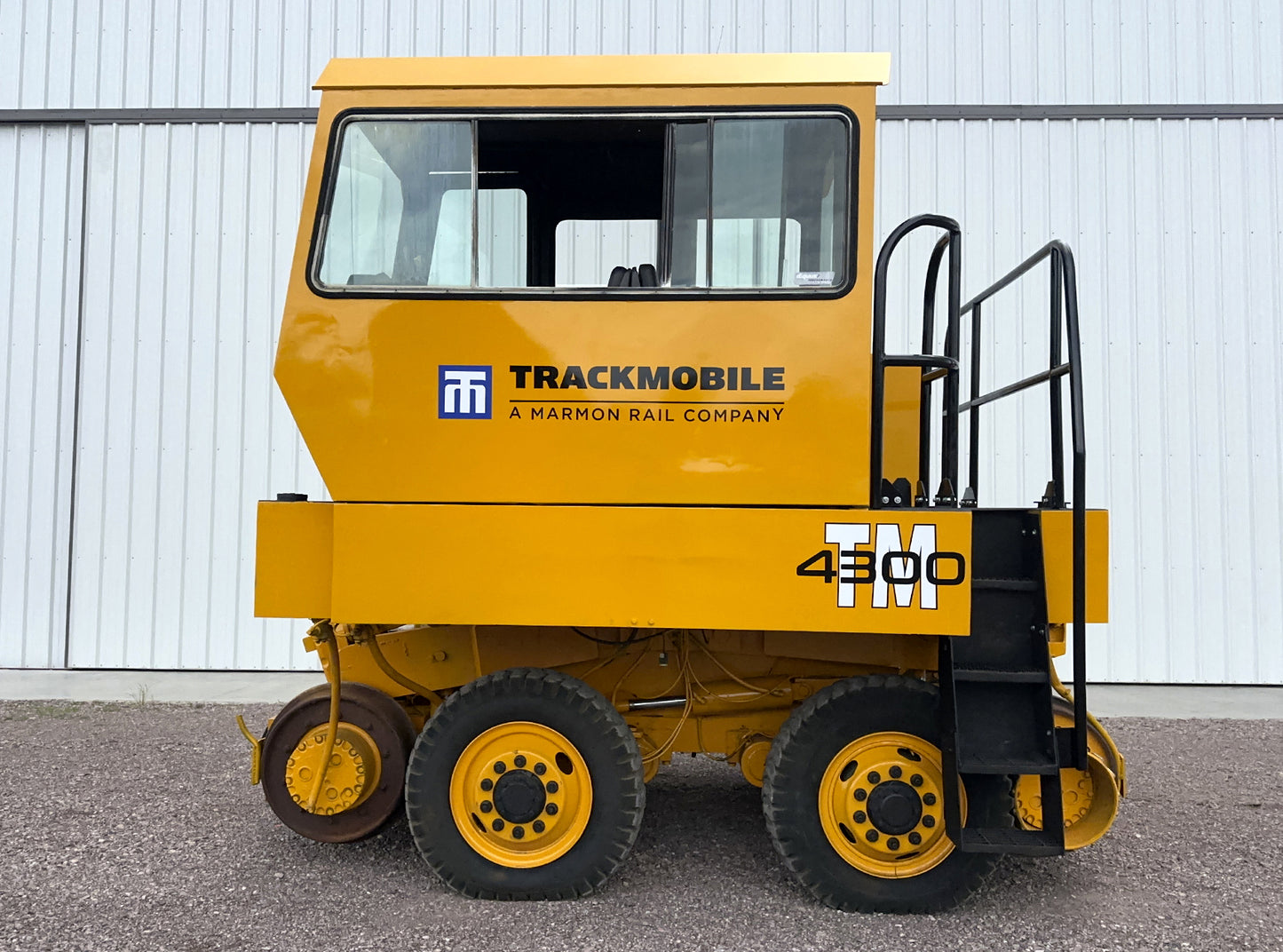 Tractor para Vías Trackmobile 4300TM