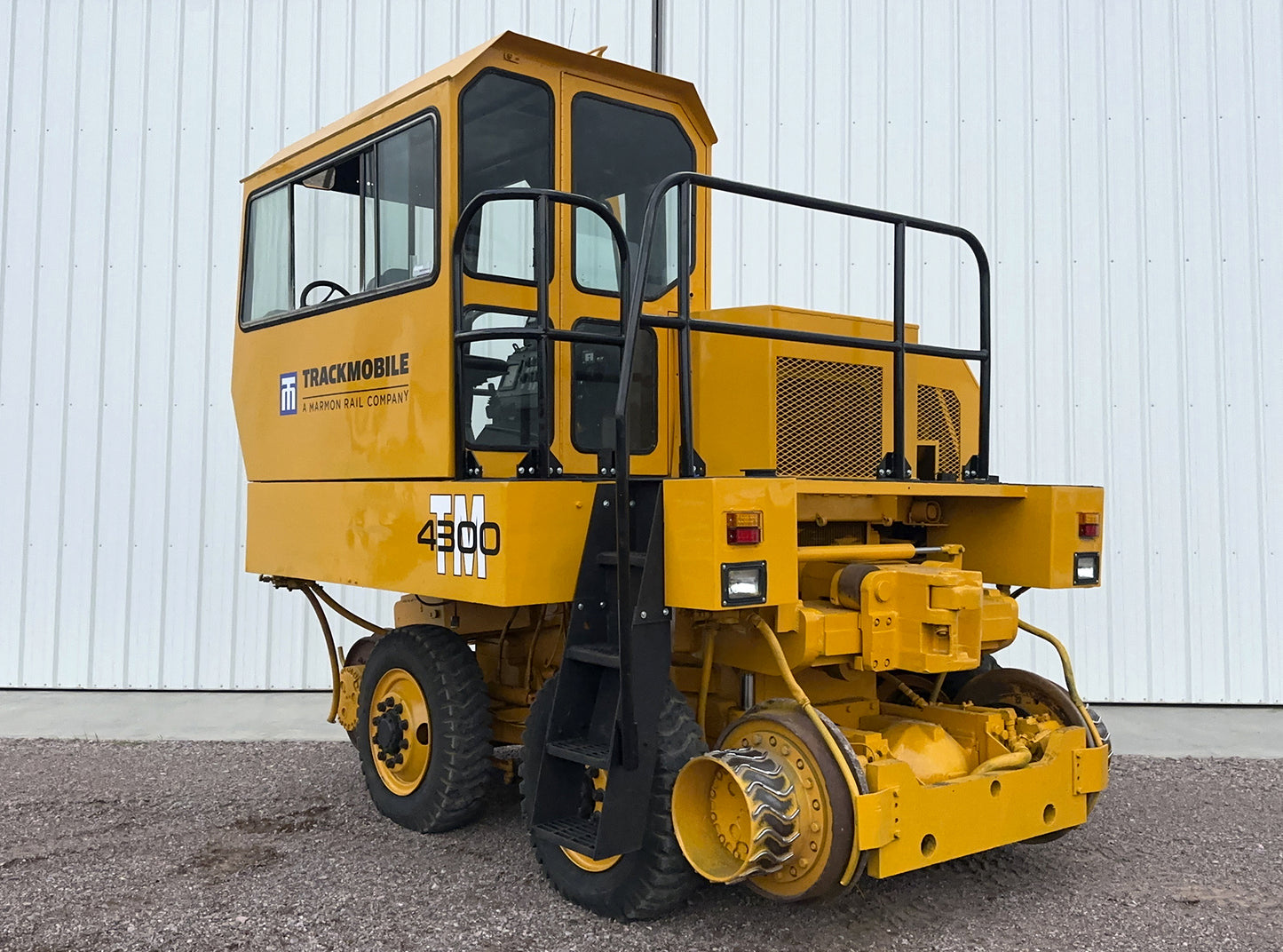Tractor para Vías Trackmobile 4300TM