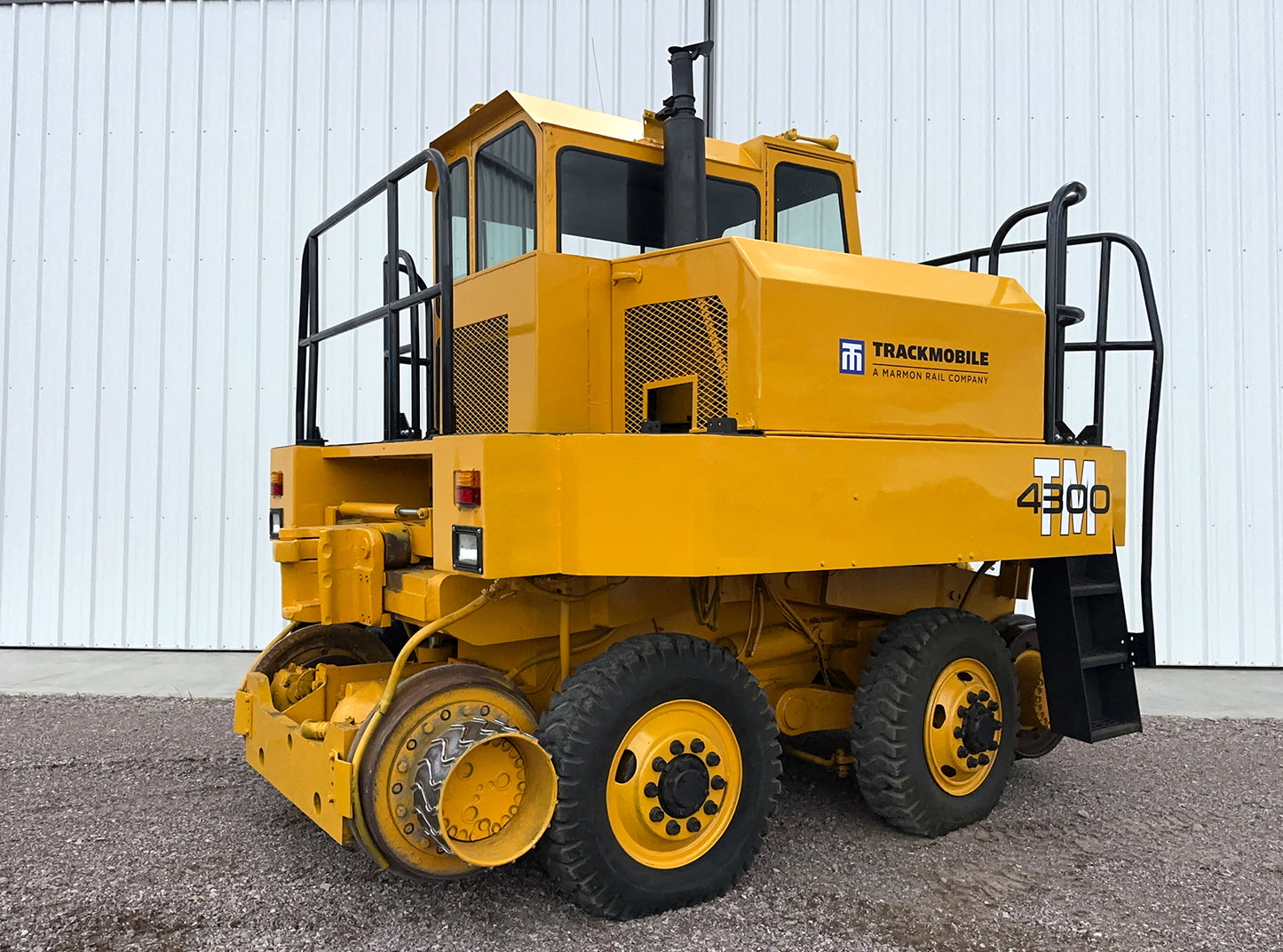 Tractor para Vías Trackmobile 4300TM