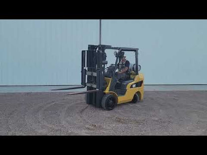 Montacargas Caterpillar C6000 6,000lbs